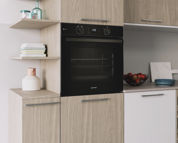 Kodumasinad | Integreeritav ahi Indesit IOK58HSB | Tehnomaan