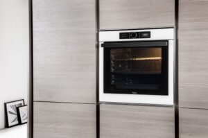 Kodumasinad | Integreeritav ahi Whirlpool AKZM8480WH | Tehnomaan