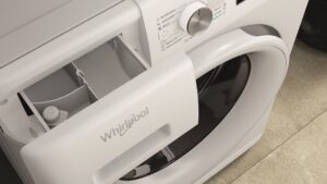 Kodumasinad | Eestlaetav pesumasin Whirlpool FFB7259WVEE | Tehnomaan