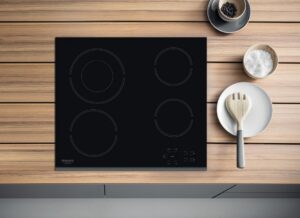 Kodumasinad | Pliidiplaat Hotpoint-Ariston HR632B | Tehnomaan