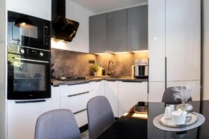 Kodumasinad | Integreeritav mikrolaineahi Kluge KTM2620B | Tehnomaan