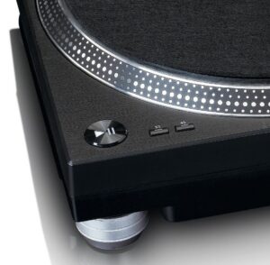 Kodumasinad | Vinüülplaadimängija eelvõimendi ja otseveomootoriga Lenco L3809BK | Tehnomaan