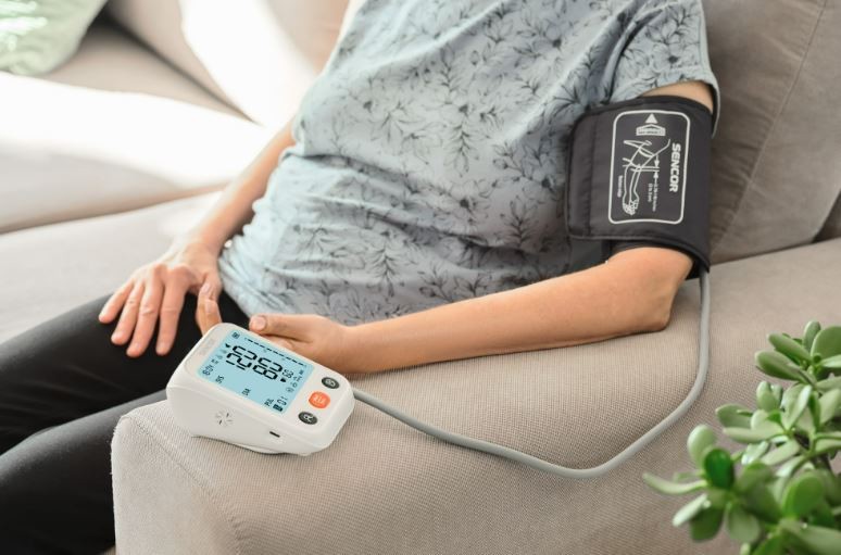 Kodumasinad | Vererõhumõõtja Sencor SBP1150WH | Tehnomaan