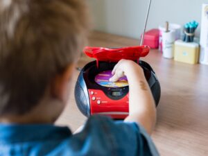 Kodumasinad | CD-raadio Lenco SCD24R, punane ja must | Tehnomaan