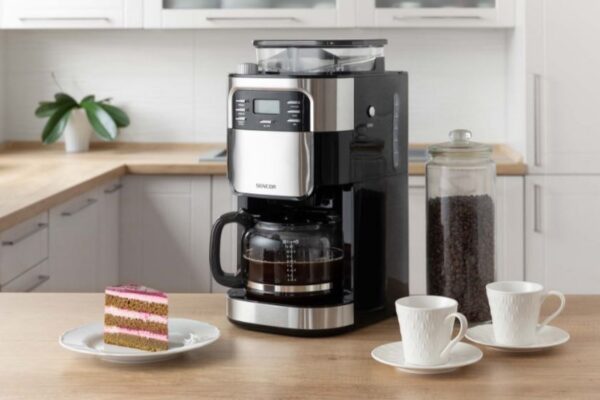 Kodumasinad | Kohvimasin integreeritud veskiga Sencor SCE7000BK | Tehnomaan