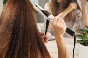 Kodumasinad | Juuksesirgendaja-koolutaja Sencor SHI4600GD, kuldne | Tehnomaan