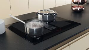 Kodumasinad | Induktsioonpliidiplaat koos õhupuhastajaga Whirlpool Kitchen Only WVH1065BFKIT | Tehnomaan