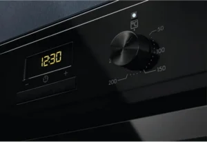 Electrolux EOF3H50BK - Image 5