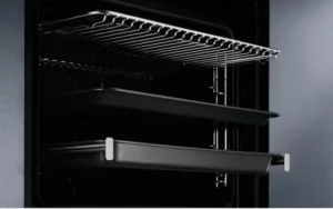 Electrolux EOE8P39WX - Image 3