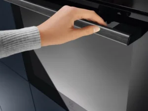 Electrolux EOFDP46BK - Image 4