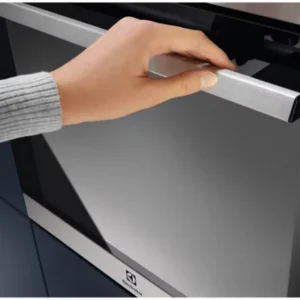 Electrolux EOF3H50X - Image 3